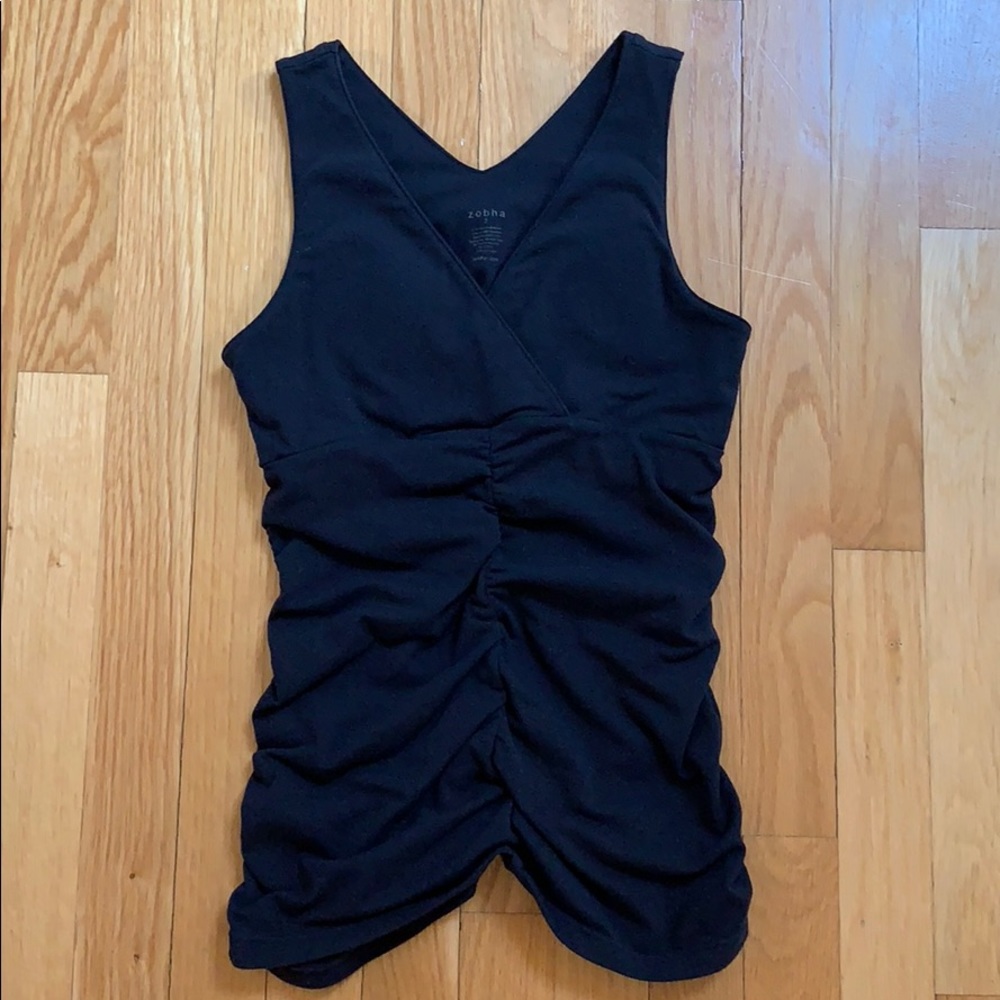 Zobha rouched v-cut athletic tank size 2